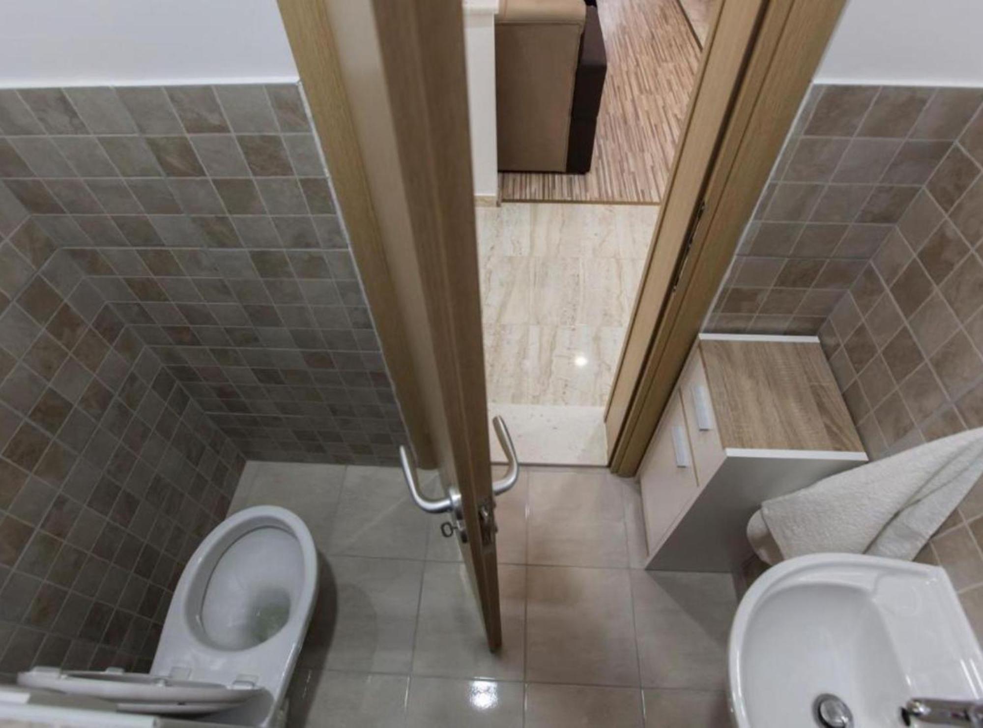 Apartment Dalmatia Kastela Exterior photo