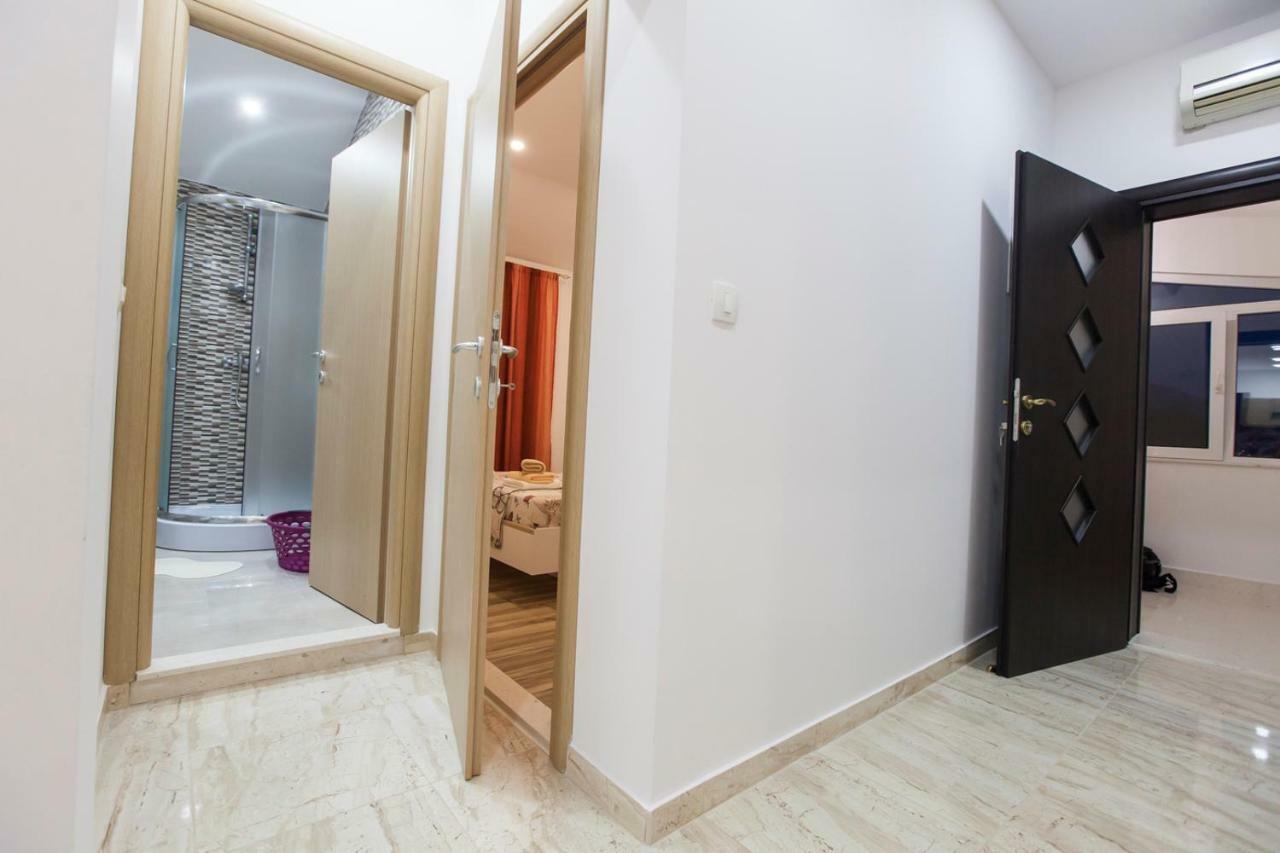 Apartment Dalmatia Kastela Exterior photo